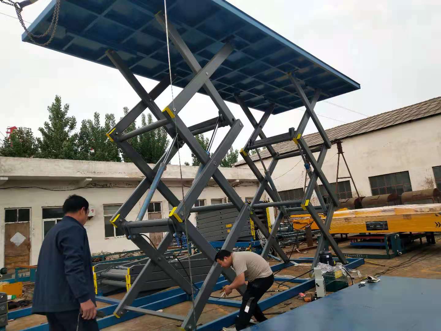 固定剪叉式液压升降作业开云（中国）